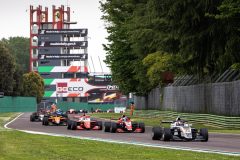 Imola (ITA), MEI 6-8 2022 - Second round of Formula Regional European Championship by Alpine 2022 at Autodromo Internazionale Enzo e Dino Ferrari. Start race 2. © 2022 Diederik van der Laan / Dutch Photo Agency.